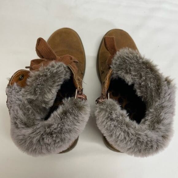 Madden Girl Brown Tan Faux Fur Boots Girls Size 12 Cozy - Picture 6 of 11